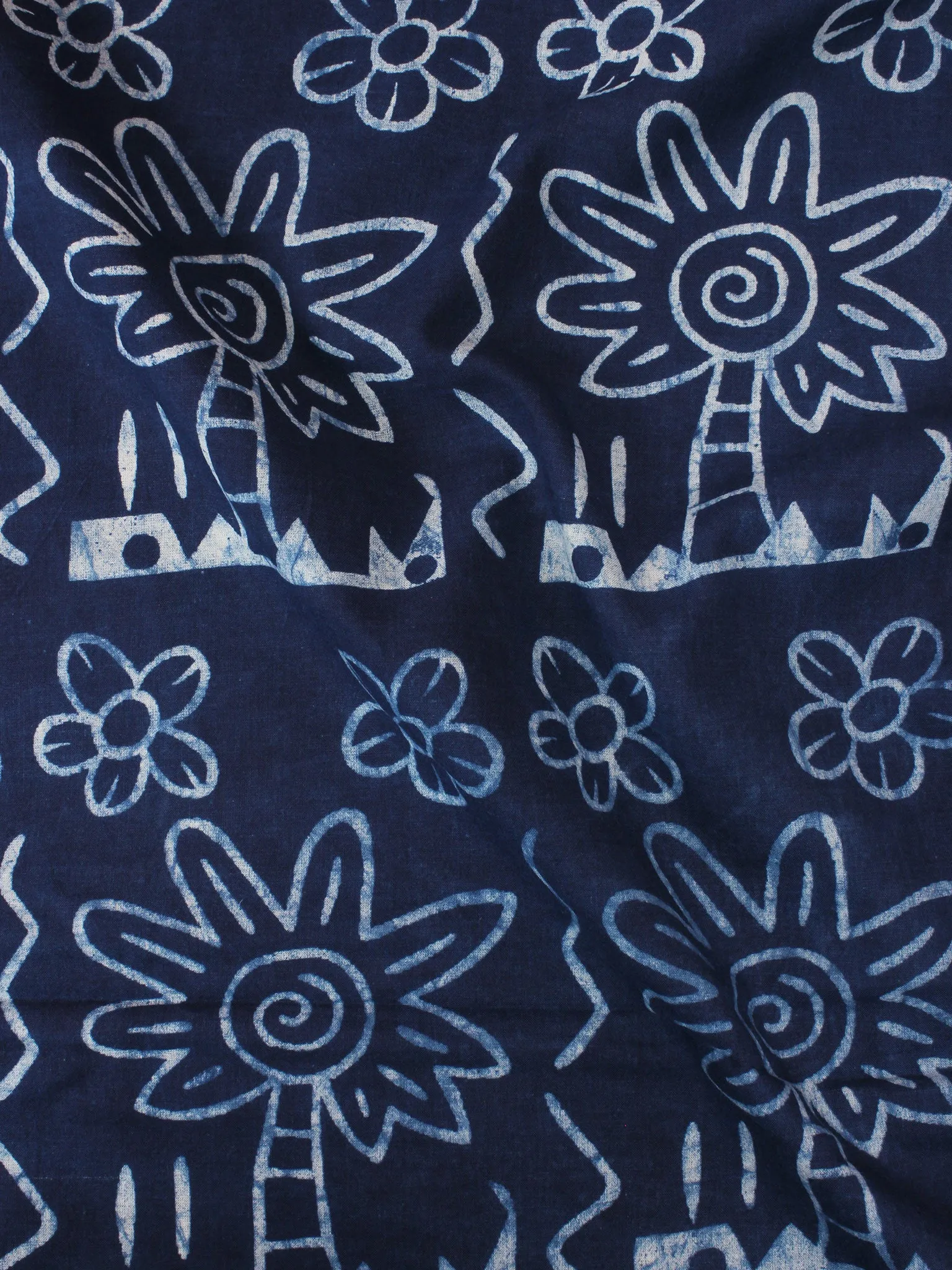 Indigo White Natural Dyed Hand Block Printed Cotton Fabric Per Meter - F0916302