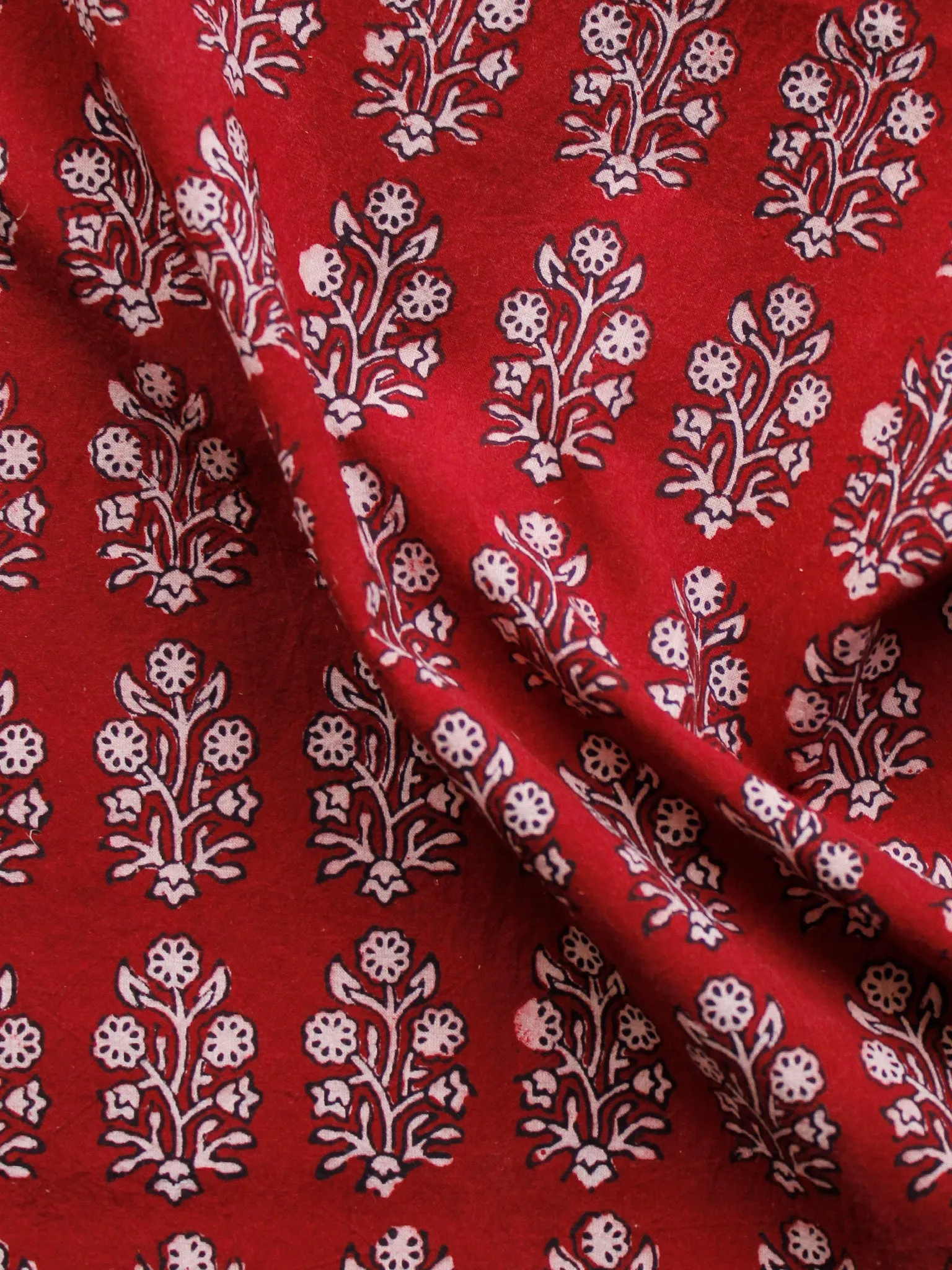 Red Black Ivory Bagh Printed Cotton Fabric Per Meter - F005F1691