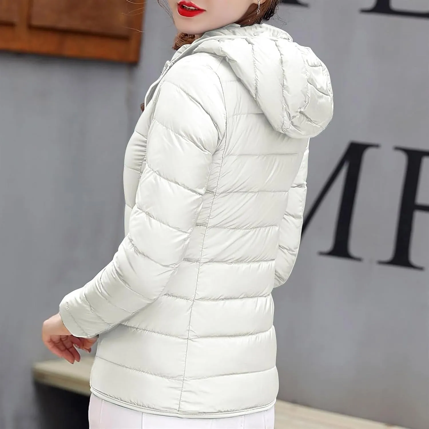 Womens Puffer Hooded Jackets 2023 Winter Warm Packable Down Coats Lightweight Slim Fit Quilted Jacket Outdoor Coats