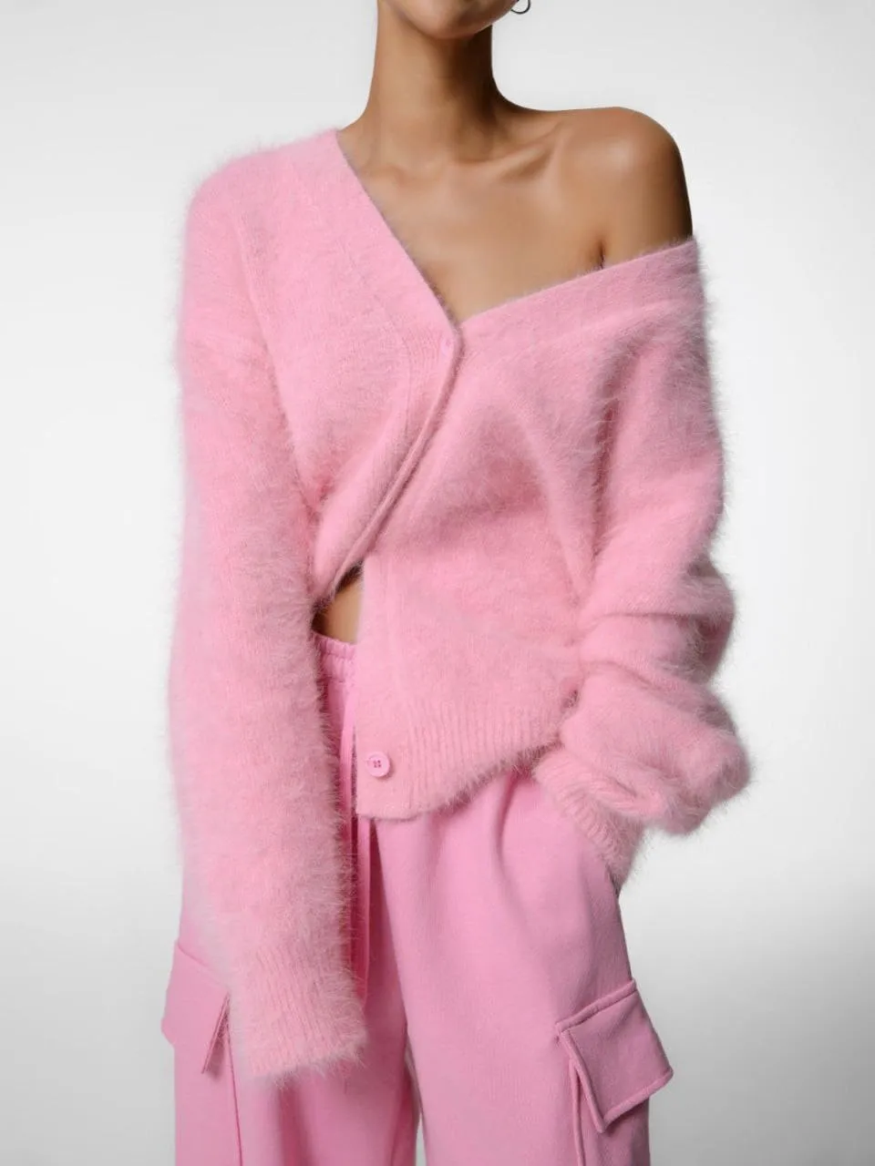 Women's Slouchy Fuzzy Cardigan Sweater - V Neck Long Sleeve Button Down Furry Knitwear for Fall, Plus Size